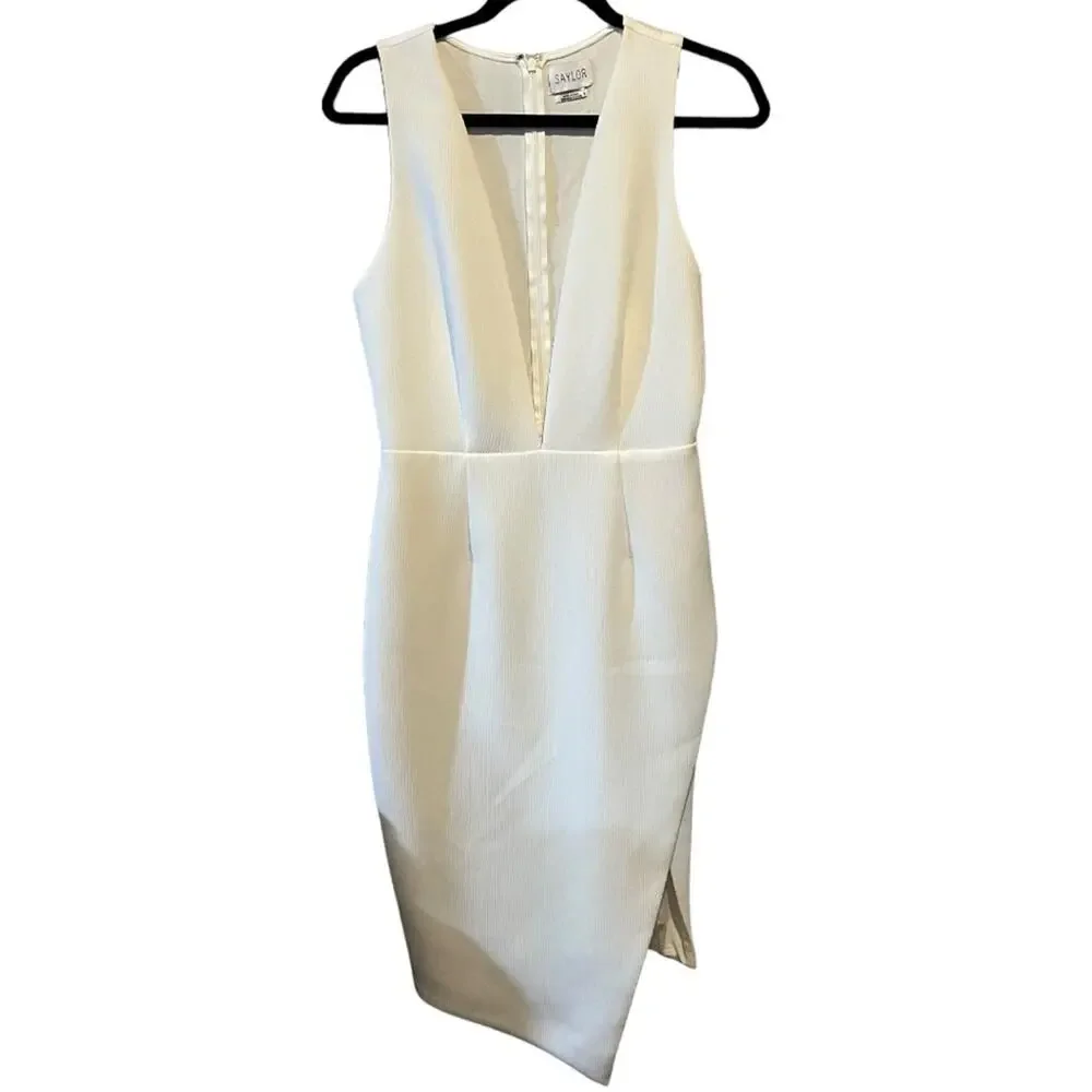 Saylor Plunge Neck Sleeveless Sheath Dress M White
